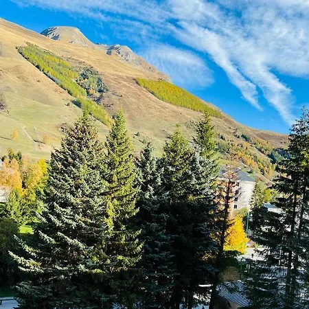 Au Centre De La Station, Entièrement Rénové, , Parking Privé Et Wifi Gratuit * Les Deux Alpes