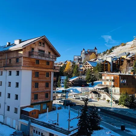 Au Centre De La Station, Entierement Renove, , Parking Prive Et Wifi Gratuit Apartment Les Deux Alpes